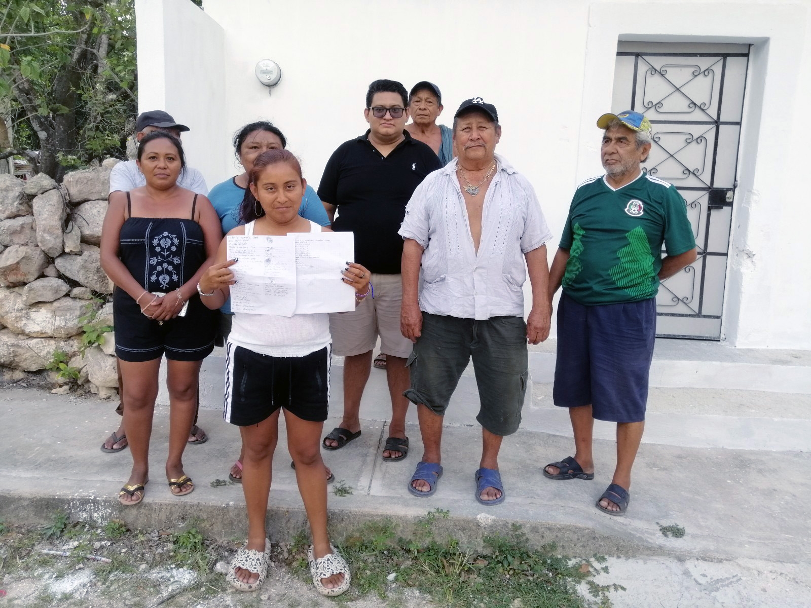 Vecinos comentaron que se acercaron al Ayuntamiento para hacer el reporte de los altercados, pero fueron ignorados Vecinos comentaron que se acercaron al Ayuntamiento para hacer el reporte de los altercados, pero fueron ignorados