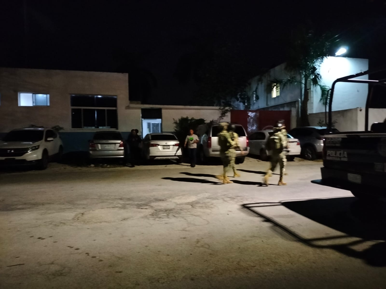 Dos personas fueron detenidas durante el cateo por drogas en Cozumel