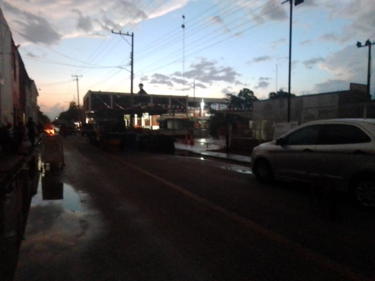 La primera lluvia de la temporada sorprendió a los pobladores La primera lluvia de la temporada sorprendió a los pobladores