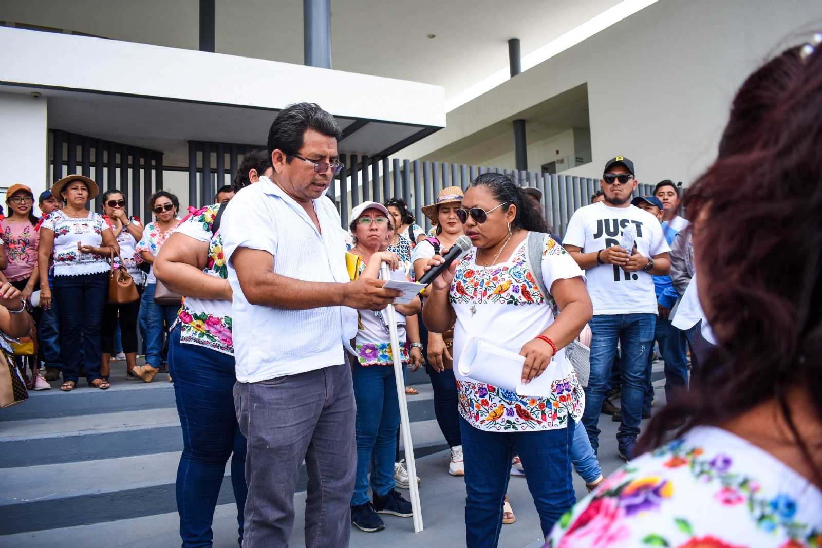 El 15 de mayo prevén realizar un mitin en el Palacio de Gobierno