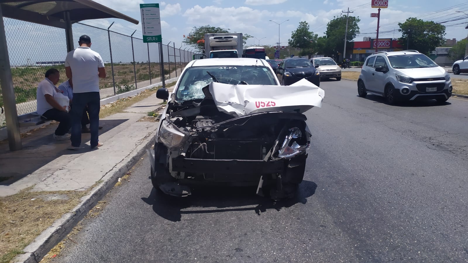Los pasajeros no ameritaron su traslado a un hospital de Mérida Los pasajeros no ameritaron su traslado a un hospital de Mérida