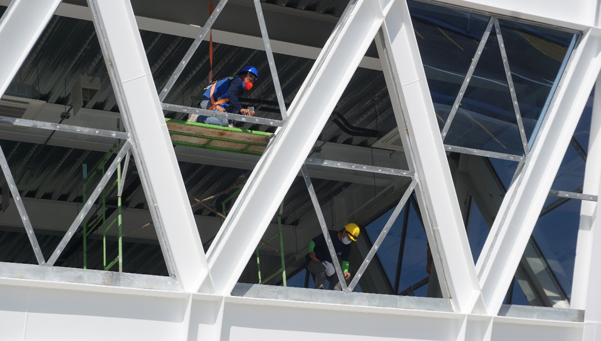 La titular de la Sedetuop asegura tener licencias de construcción