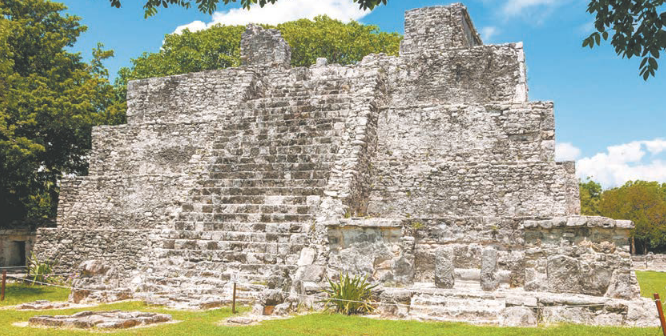 El Meco, una de las zonas arqueológicas menos conocidas de Isla Mujeres