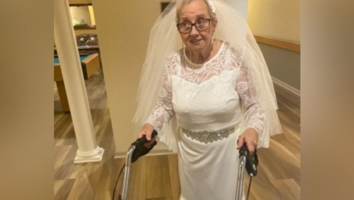 La mujer se encuentra viviendo en una casa de retiro, donde realizó su fiesta. Foto: Especial La mujer se encuentra viviendo en una casa de retiro, donde realizó su fiesta. Foto: Especial