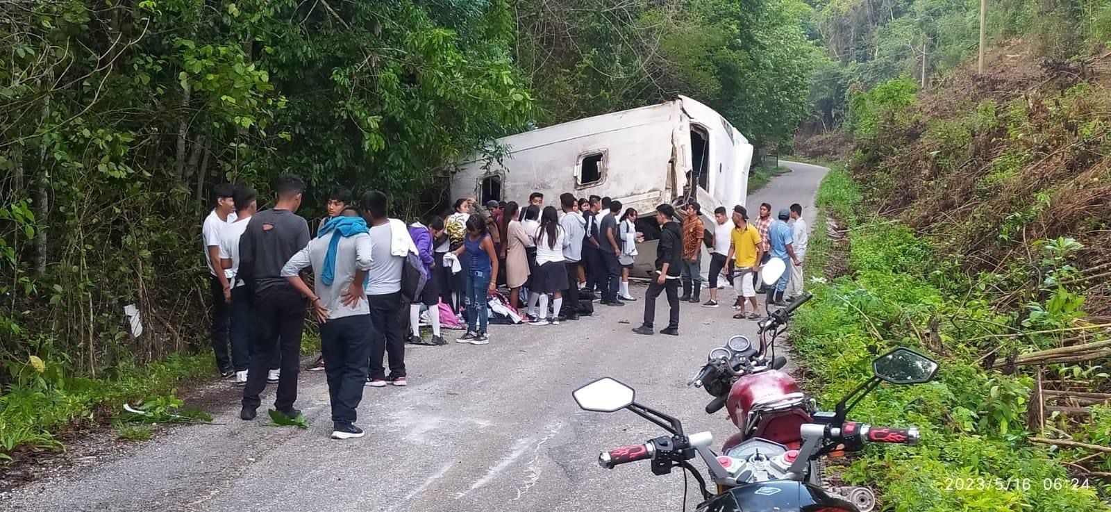 Al parecer, el transporte se habría quedado sin frenos por falta de mantenimiento