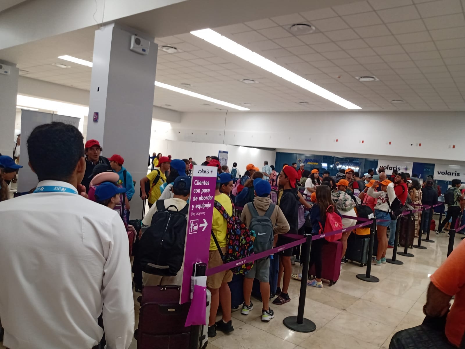 Dos vuelos de Aeroméxico fueron cancelados durante la noche del jueves