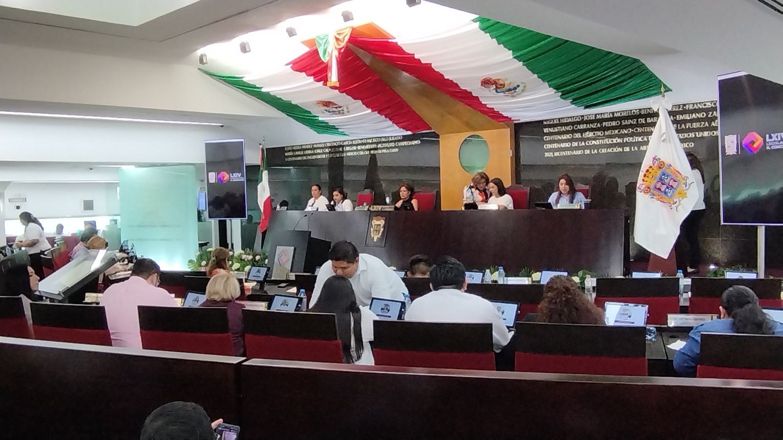 Ahora, a partir de los 18 años se podrá ser Diputado en Campeche