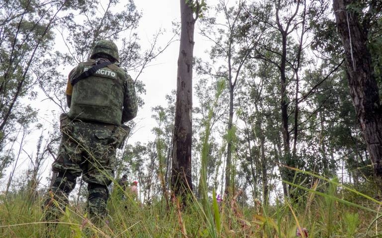 Sujetos armados y elementos de la Secretaría de la Defensa Nacional (Sedena) se enfrentaron este martes en Ixtlán