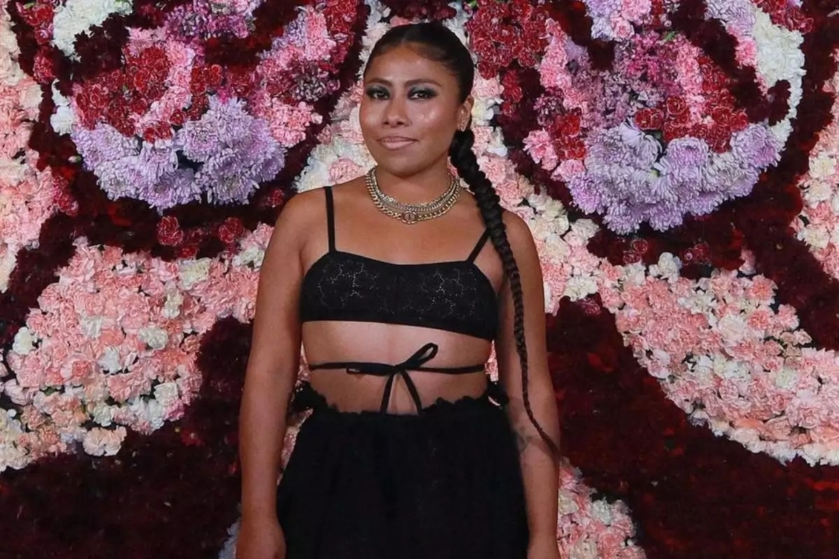 Yalitza Aparicio luce traje exclusivo de Dior