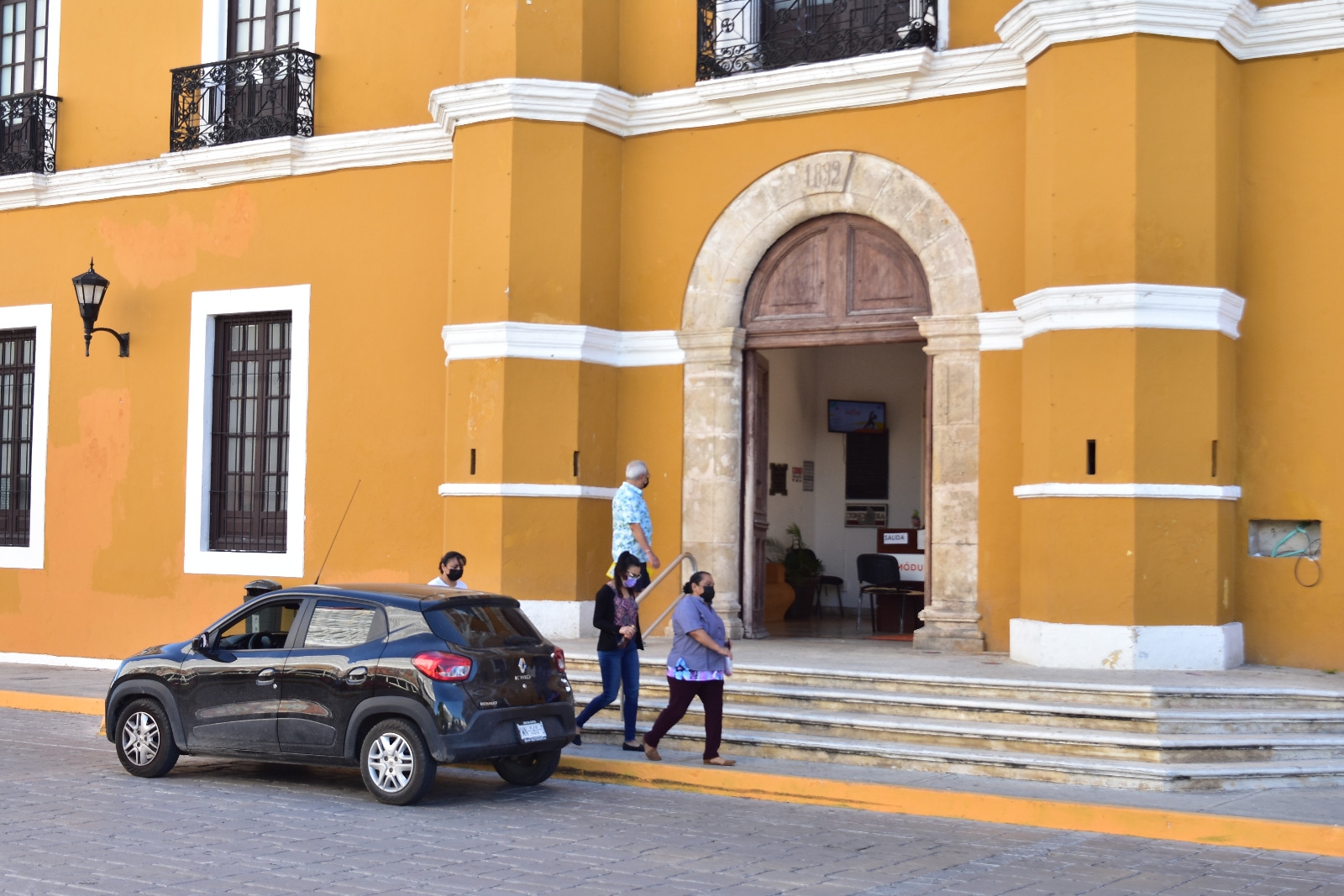 Biby Rabelo enfrenta 19 demandas laborales por despidos del Ayuntamiento de Campeche durante la administración de Eliseo Fernández
