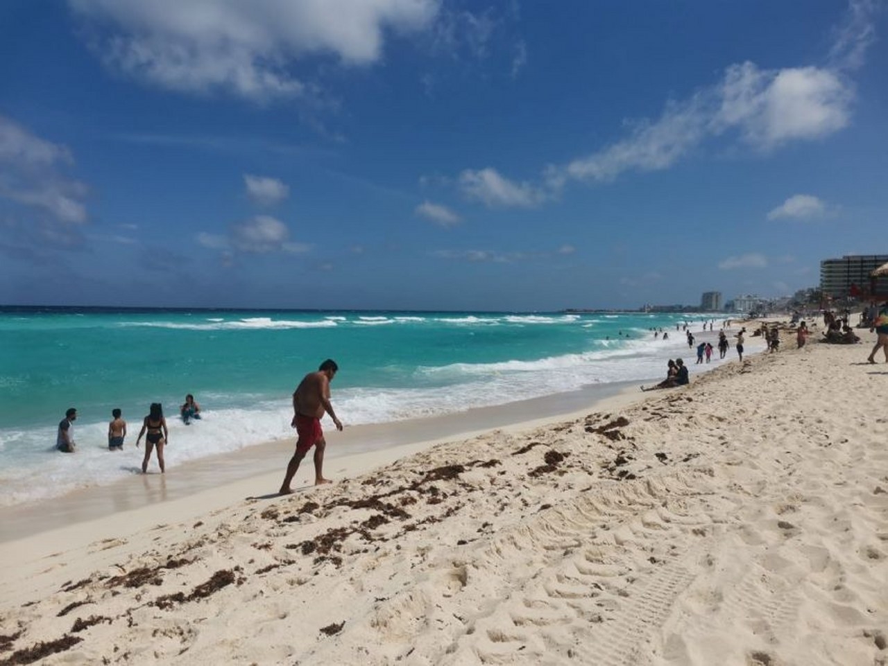 Se ha dicho que incluso Quintana Roo llegaría a una temperatura de 40 a 45 grados centígrados Se ha dicho que incluso Quintana Roo llegaría a una temperatura de 40 a 45 grados centígrados