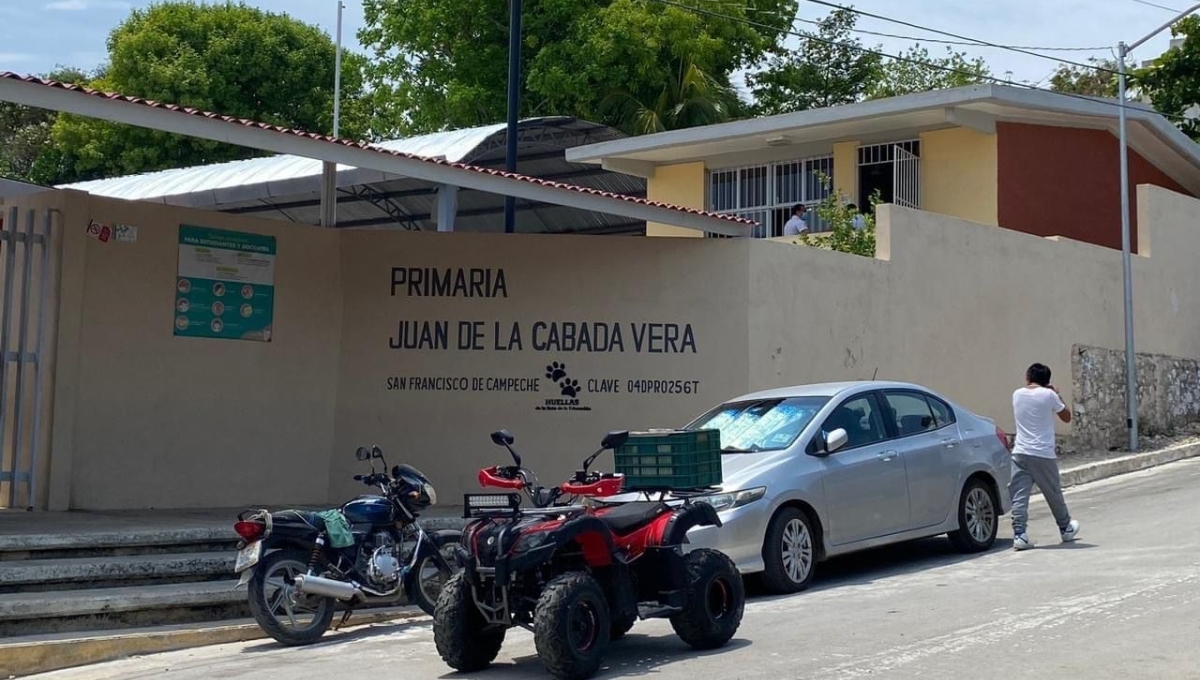 Padres de familia se percataron del robo