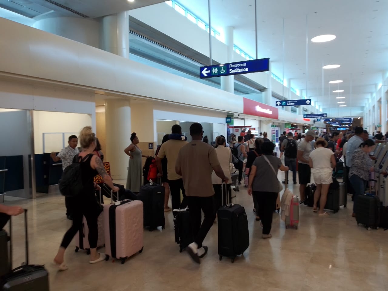 Los vuelos llegaron a Cancún al cabo de un par de horas