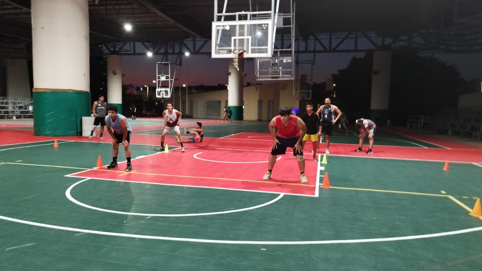 En el deportivo se encuentra en el Centro Histórico de Campeche En el deportivo se encuentra en el Centro Histórico de Campeche