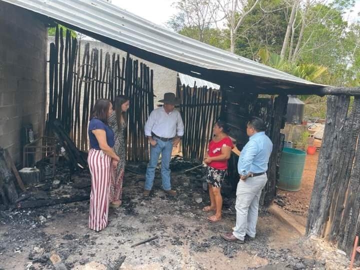 El Alcalde presumió un apoyo dado en San Luis Tzuctuc, sin embargo, fue criticado al señalarle que los representantes de las comunidades carecen de recursos para ello