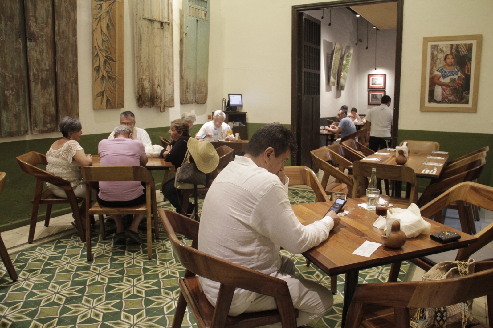 Los comerciantes esperan un aforo de 100 por ciento en sus establecimientos, con lo que aumentarían sus ventas en un 70%
