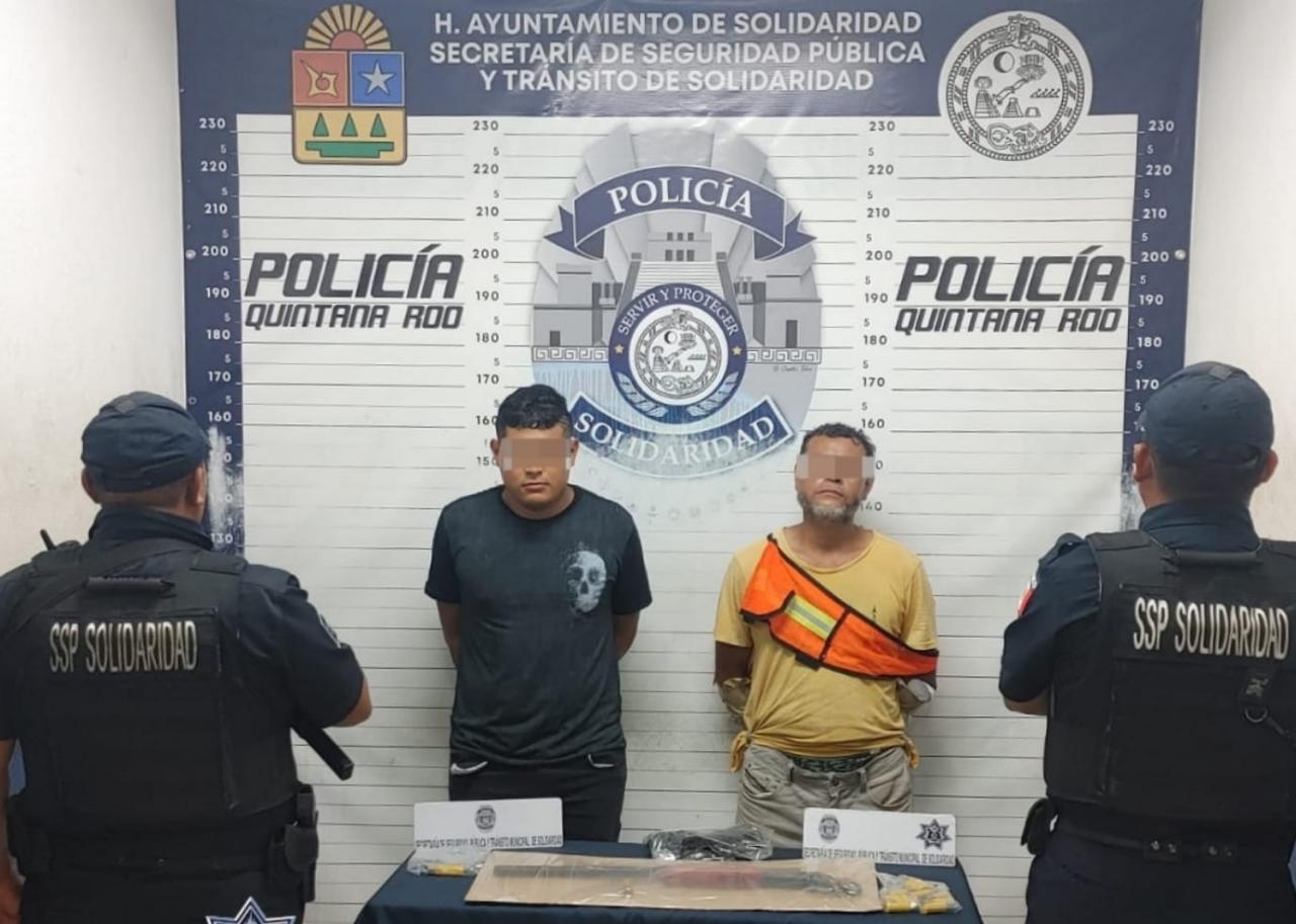 Los oficiales encontraron una escopeta, 10 cartuchos útiles y 2 casquillos Los oficiales encontraron una escopeta, 10 cartuchos útiles y 2 casquillos