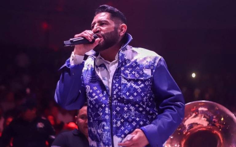 En un video de Instagram, el cantante informó cómo se encuentra tras el accidente; el hecho ocurrió en la carretera que va de Tepic a Mazatlán.