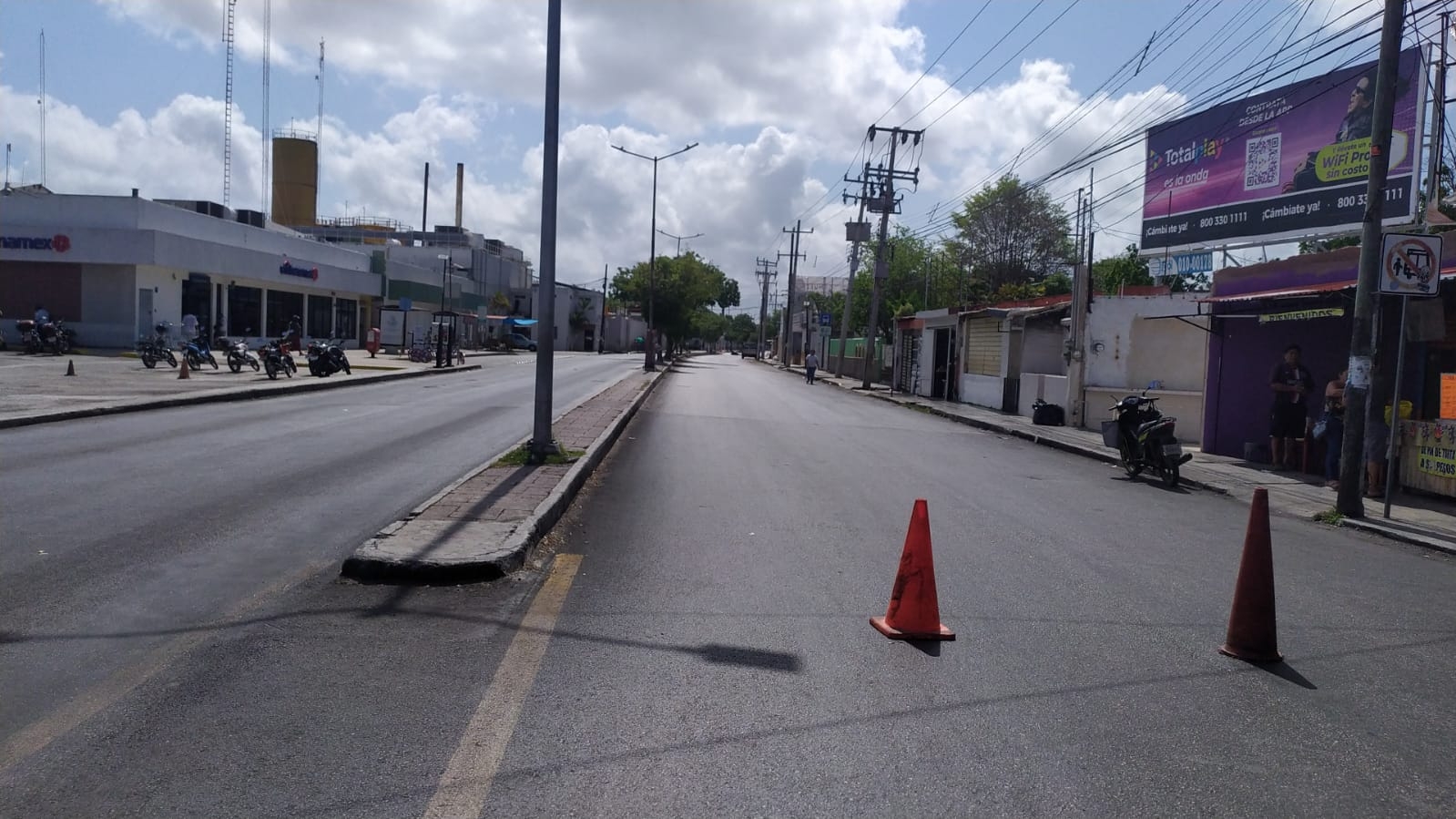 Vecinos del Oriente de Mérida llevan 12 horas sin luz
