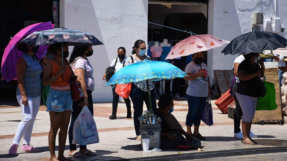 Recomiendan no pasar tiempo prolongado bajo los rayos del sol