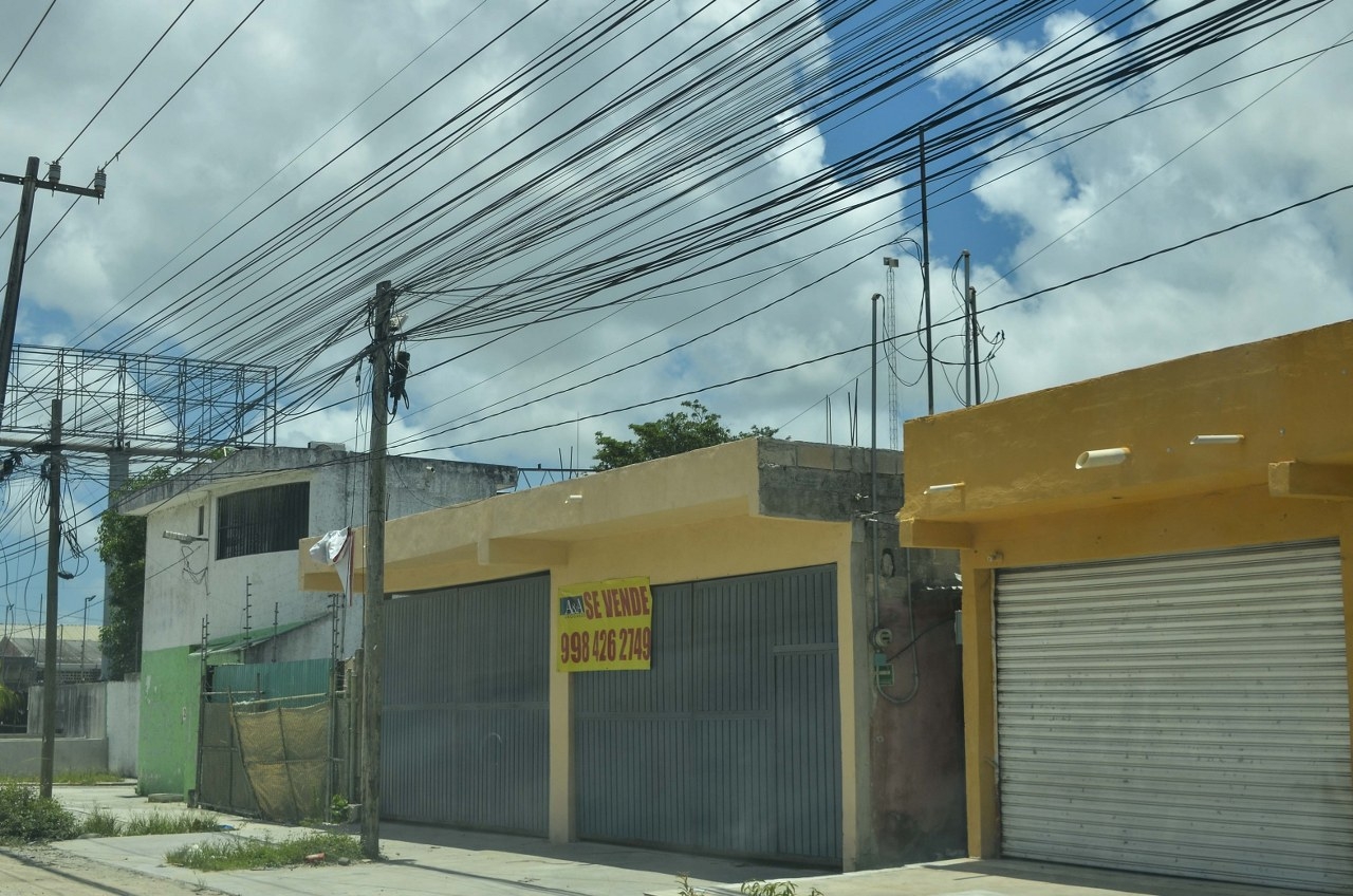 Muchos de estos locales ya fueron vandalizados, mientras que otros permanecen abandonados