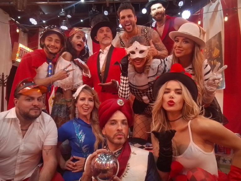 Revelan sueldos millonarios de participantes de LCDLFM