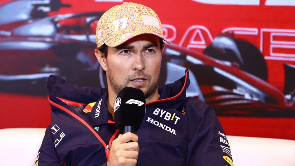 Checo Pérez marca el cuarto tiempo en la primera práctica libre del GP de Canadá, interrumpida por fallas en su circuito de TV Checo Pérez marca el cuarto tiempo en la primera práctica libre del GP de Canadá, interrumpida por fallas en su circuito de TV