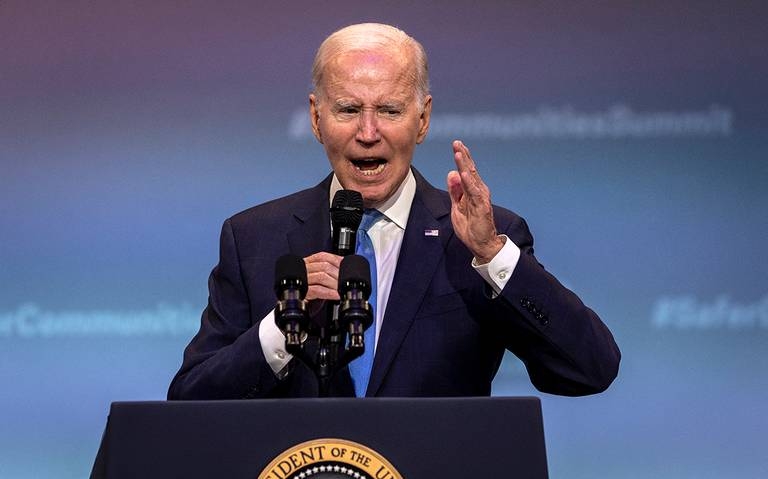 Biden reconoce que EU envía armas de fuego "peligrosas" a México