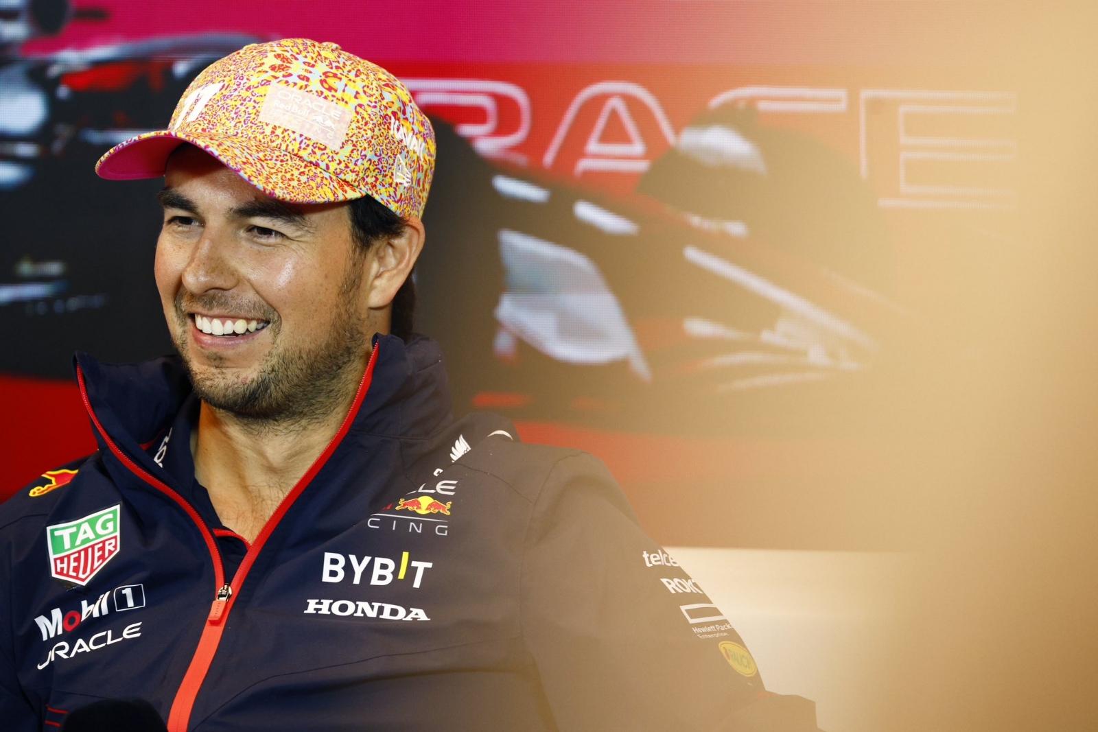 Checo Pérez inició el circuito en el lugar 12