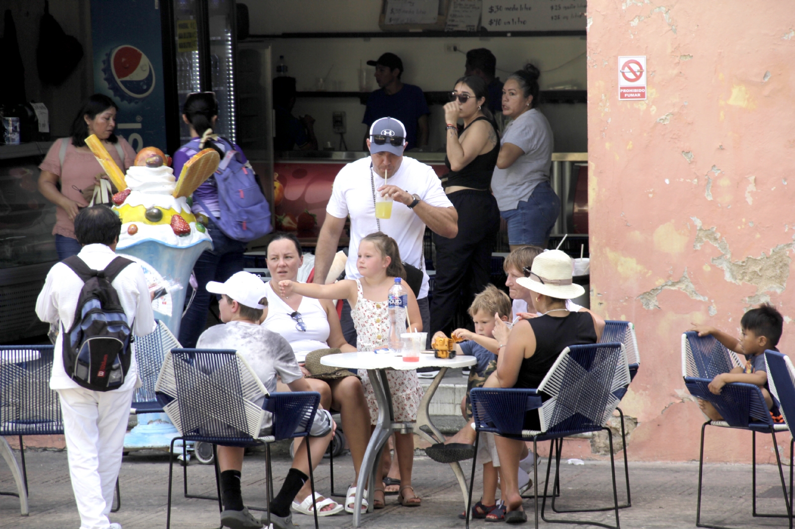 Visitantes expresaron que las altas temperaturas y humedad de Yucatán es agobiante