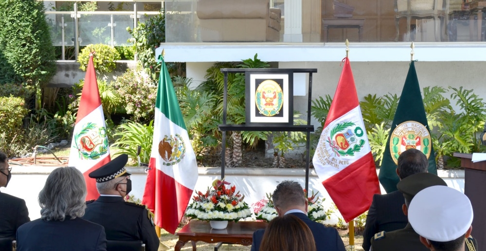 Los gobiernos de ambos países han mantenido una guerra de declaraciones en las últimas semanas
