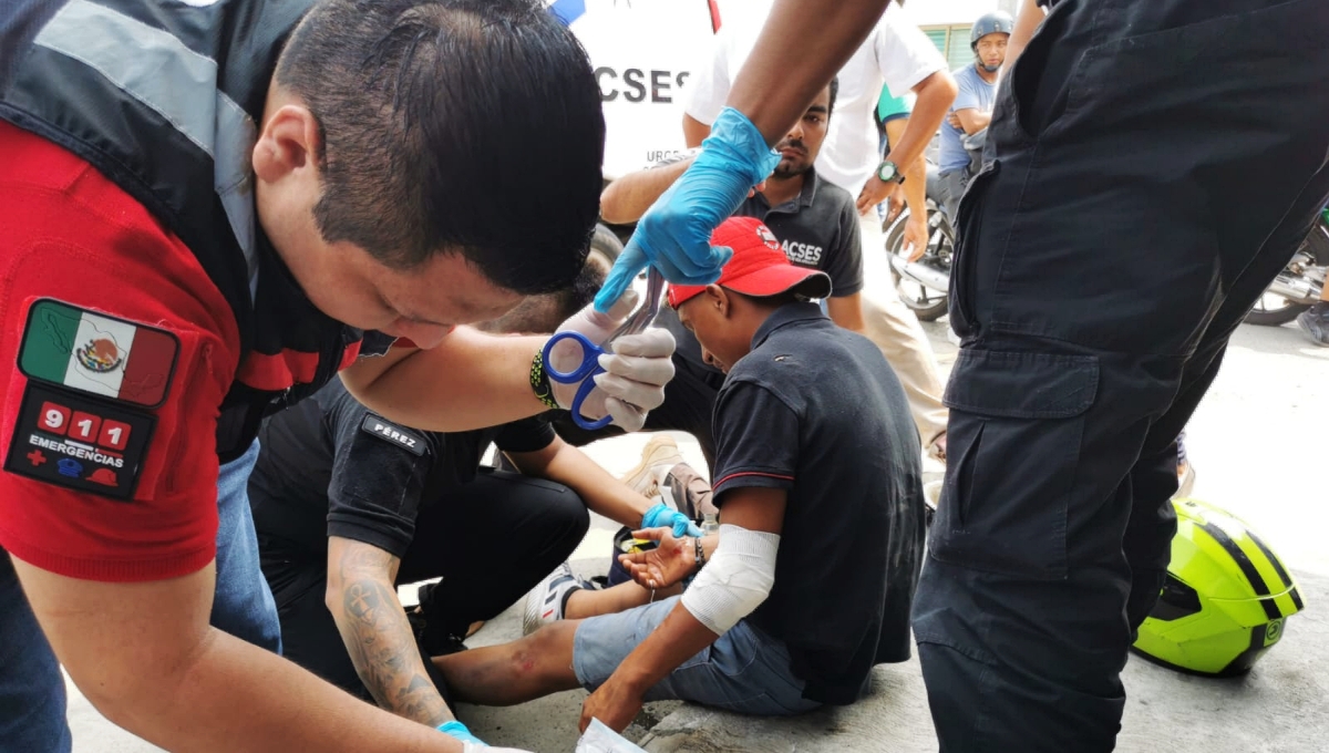 Ciudad del Carmen: Mujer huye tras atropellar a un motociclista y manda a familiar a negociar
