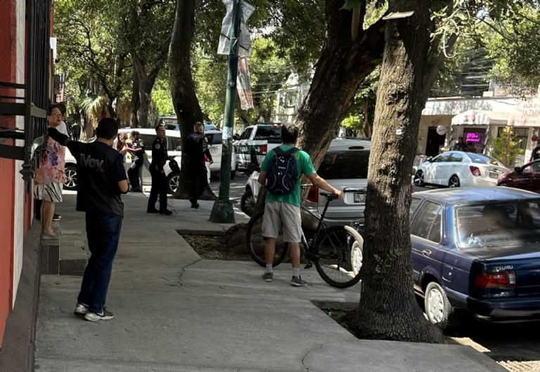 Los vecinos fueron alertados por la fuerte movilización