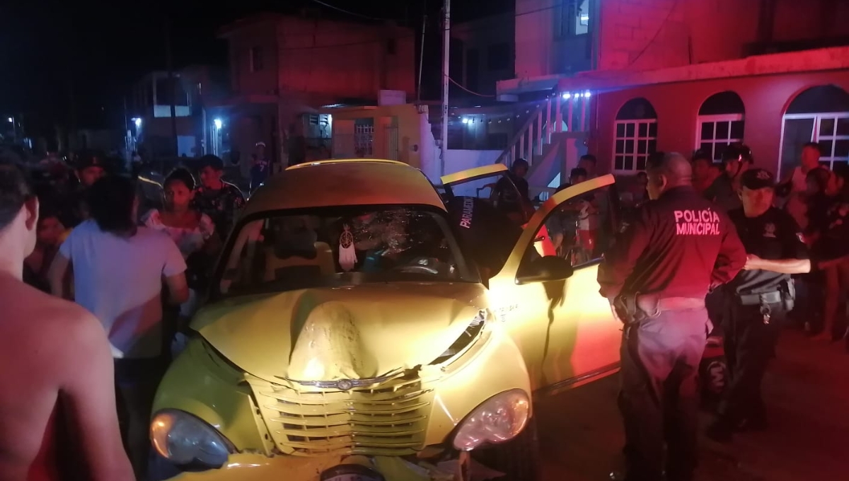 El conductor quedó inconsciente dentro del auto de lujo