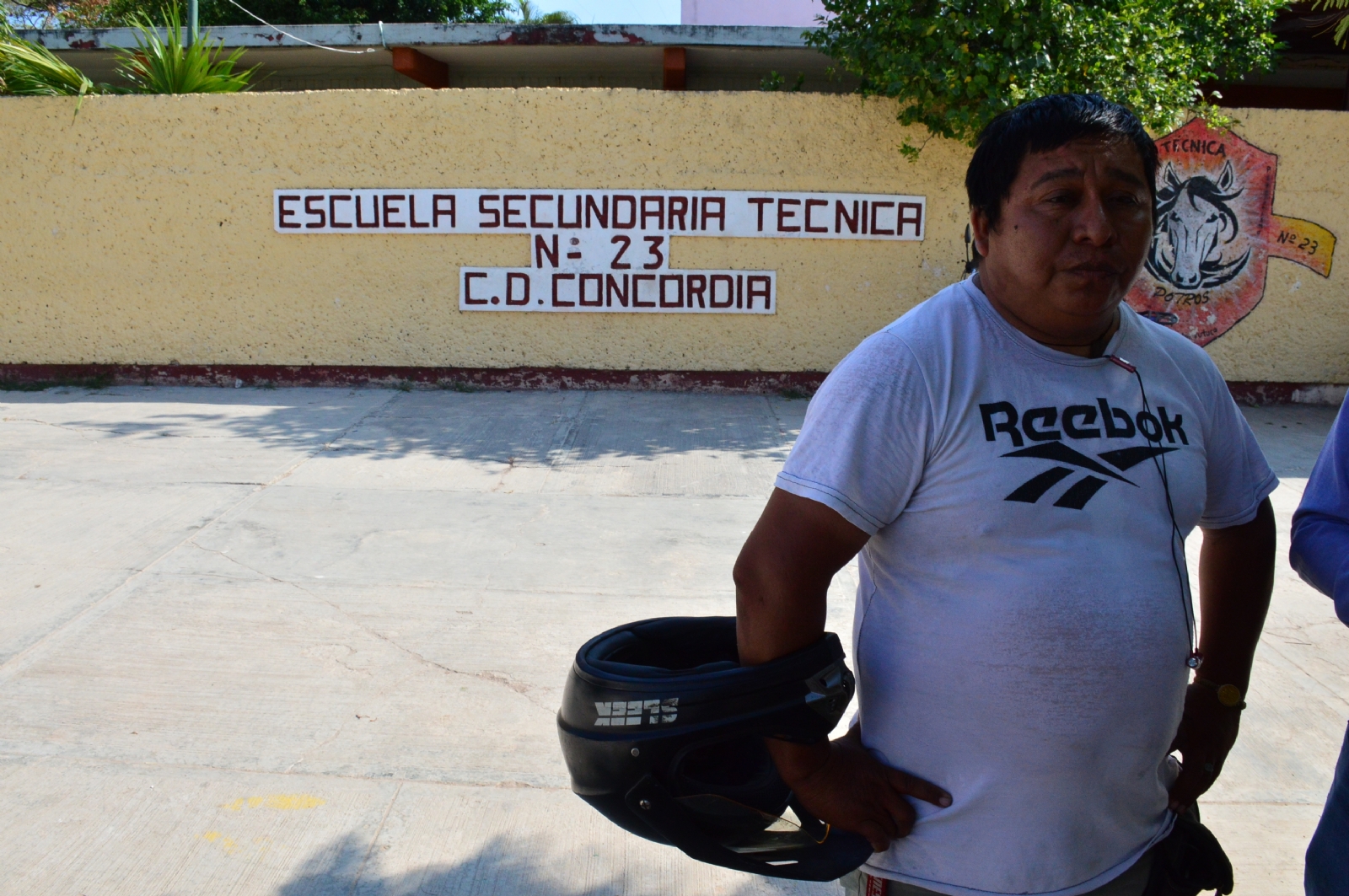 Los padres de la menor piden al docente que ofrezca una disculpa pública Los padres de la menor piden al docente que ofrezca una disculpa pública