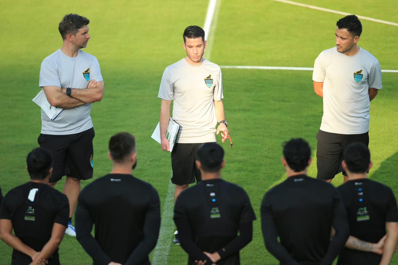 Las Iguanas comenzarán oficialmente con los trabajos de preparación este lunes en el Estadio ‘Andrés Quintana Roo’ Las Iguanas comenzarán oficialmente con los trabajos de preparación este lunes en el Estadio ‘Andrés Quintana Roo’