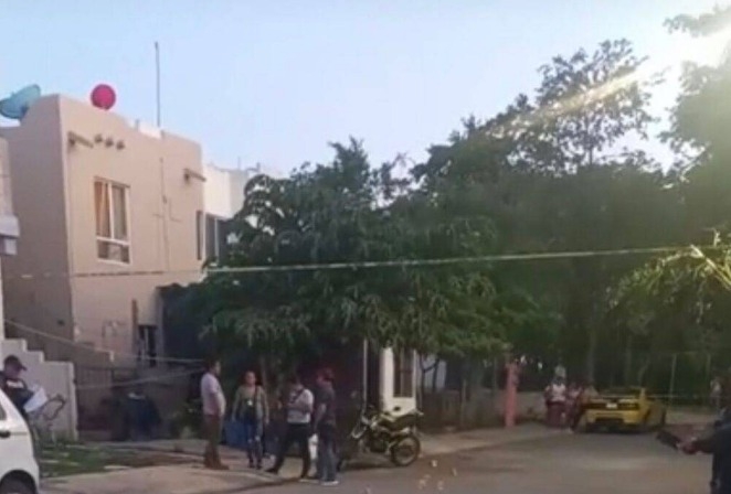 El hecho ocurrió alrededor de las 19:00 horas sobre la calle Osteros con la avenida Sur en el fraccionamiento Villas del Sol