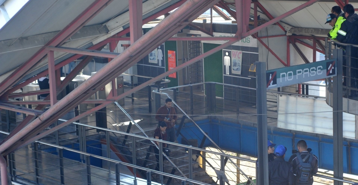 Se presume que el fallecido era el Jefe de estación, quien al resbalar cayó y se golpeó en la cabeza