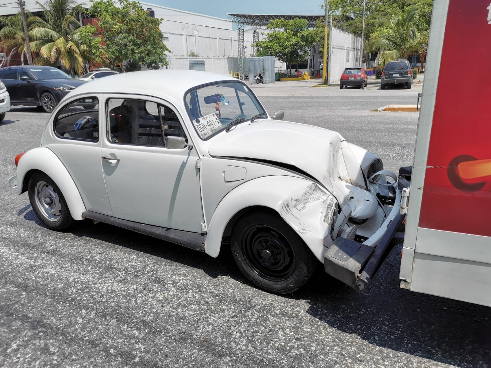 La mujer fue trasladada a un hospital