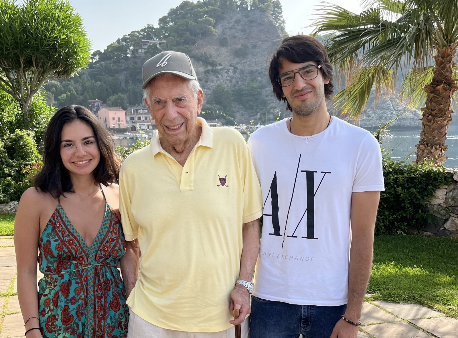 Mario Vargas Llosa tiene 87 y se contagió por tercera vez de COVID-19