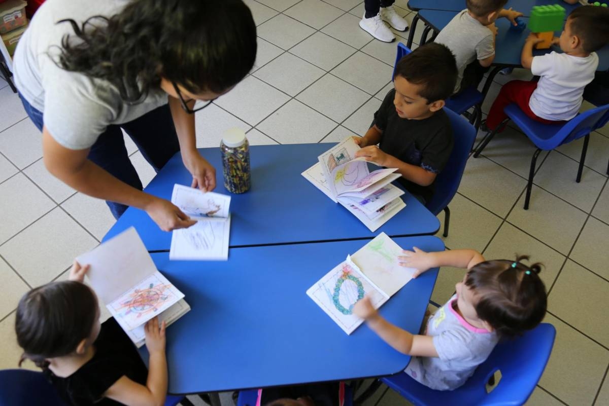 Los padres piden a las autoridades sanciones para los responsables
