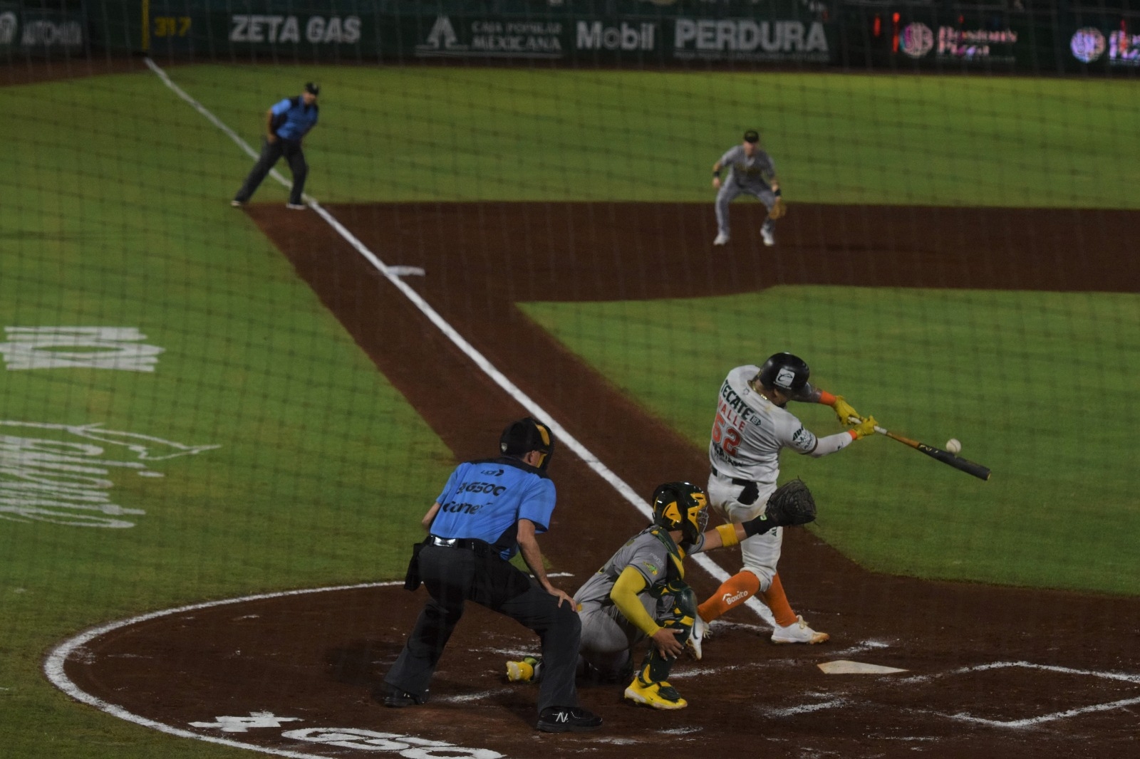 Leones de Yucatán pierden en casa 11a  ante los Pericos de Puebla