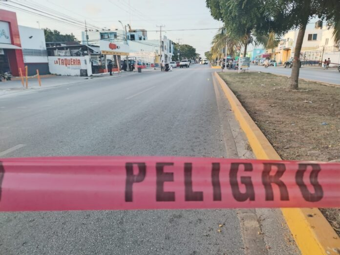 Se cerró la circulación de la avenida 115 en ambos carriles; los responsables escaparon