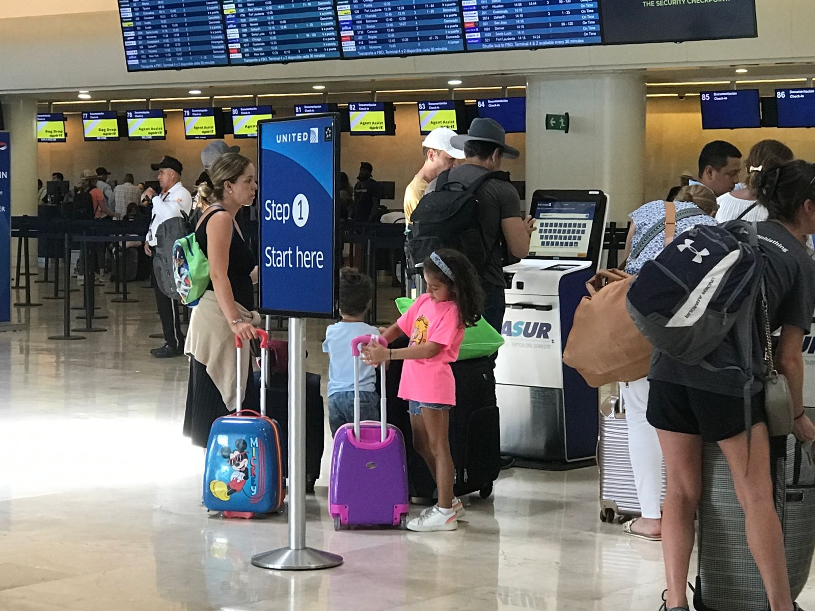 La aerolínea American Airlines dio a conocer este lunes que aumentará sus frecuencias al Caribe Mexicano