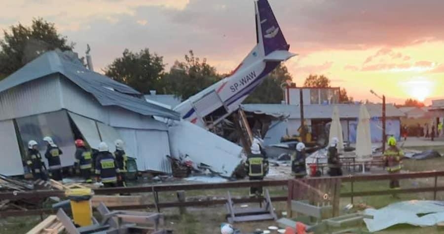 Accidente de avioneta deja al menos cinco muertos en Polonia