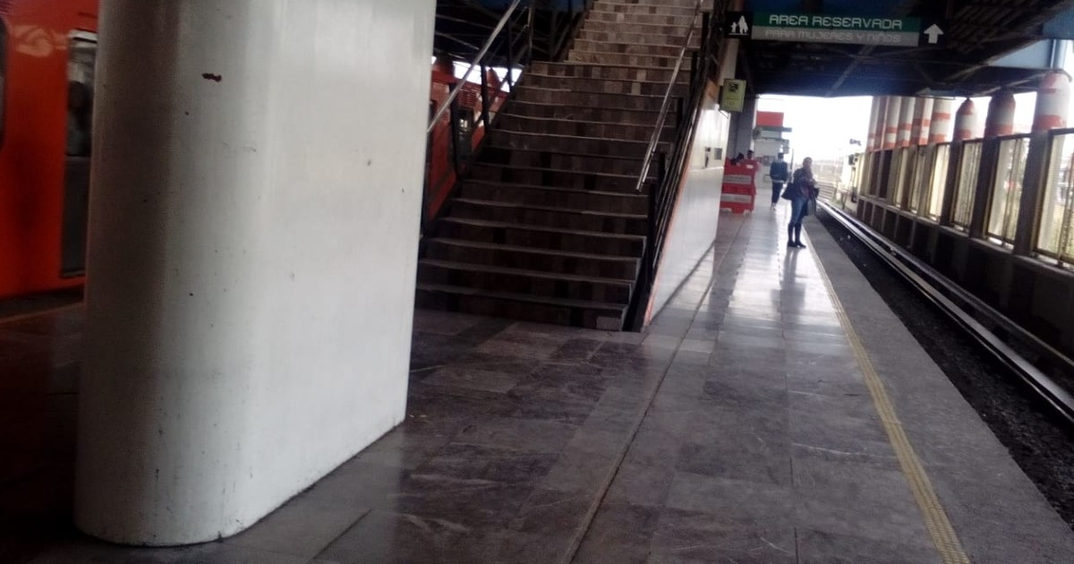 Familiares del fallecido llegaron para identificar el cuerpo