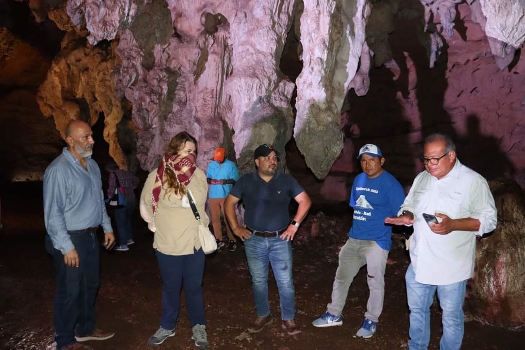INAH realiza pruebas en las Grutas de Loltún para descartar brote de enfermedades contagiosas