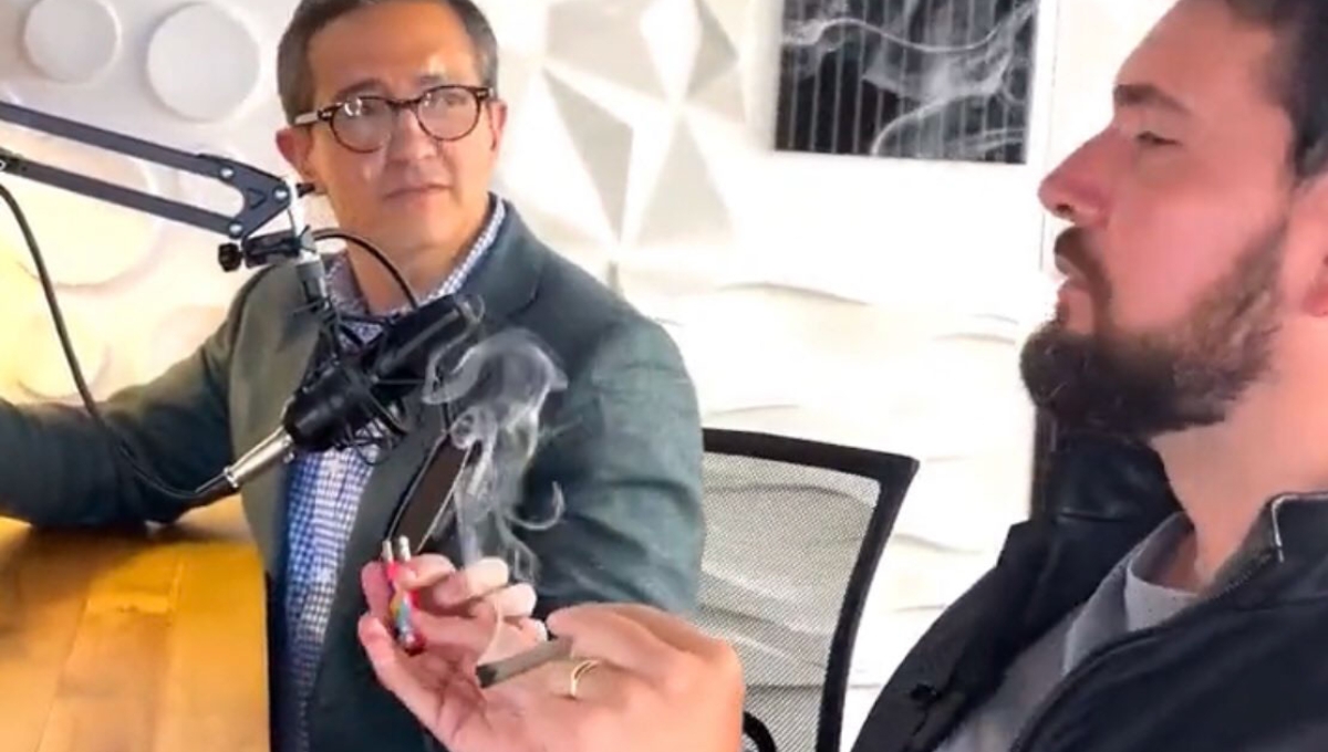 Jan Topic, candidato a la Presidencia de Ecuador, se encontraba junto a el exaspirante a la alcaldía de Quito, Pedro José Freile
