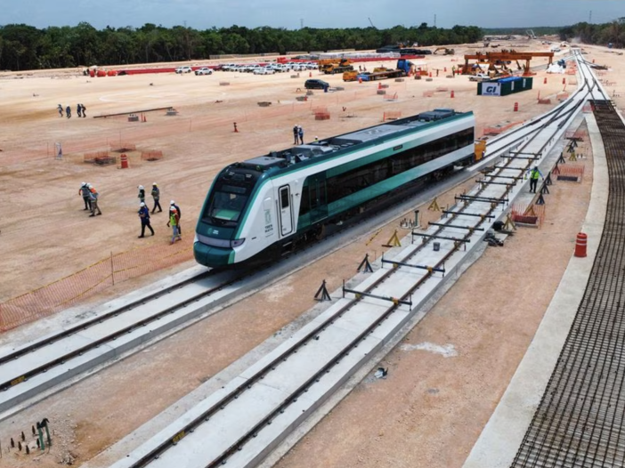 Así es por dentro el primer tren del Tren Maya que llegó a Cancún