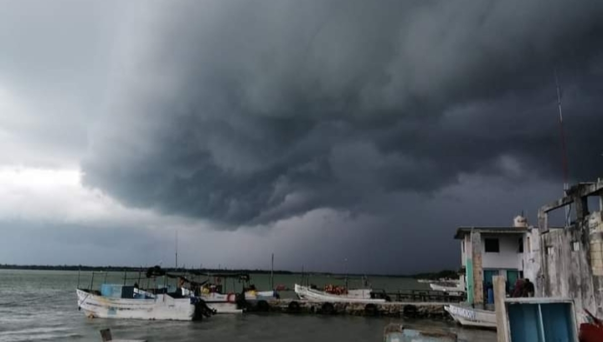 Las lluvias podrían generar descargas eléctricas en Campeche